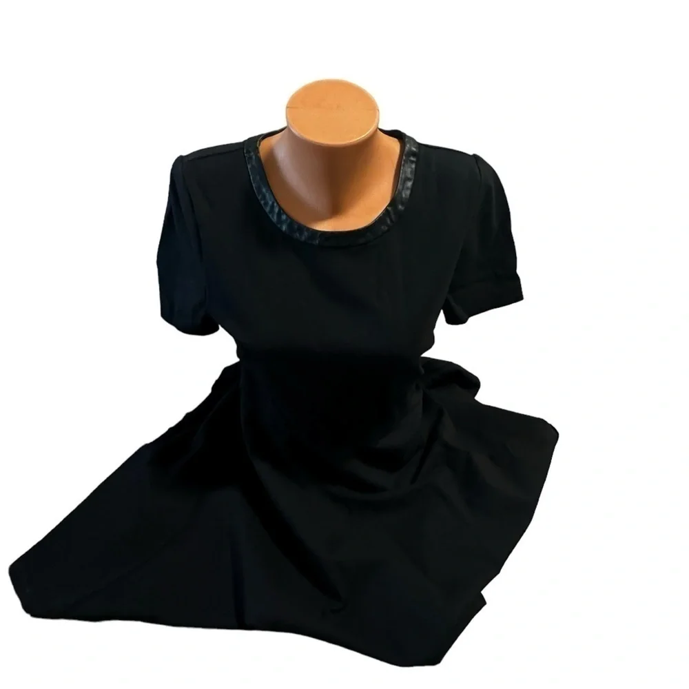 Madewell Women's Medium Fit Flare Dress Black Short Sleeve Leather Trim Stretch - Picture 4 of 11
